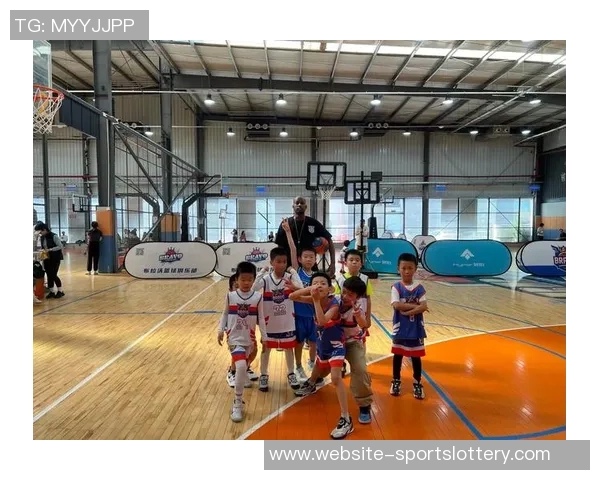 小丁携未来共谋,山东队迎新篇章——真心打球不为钱的篮球梦